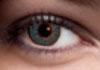 FreshLook ColorBlendsBrilliant Blue Contact Lens Detail